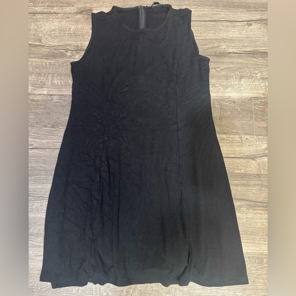 Dalia Collection Elegant Black Sleeveless Midi Dress